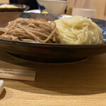 らぁ麺 飯田商店 - つけ麺の美しい皿