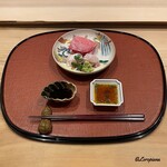 御料理 寺沢 - 大間産天然本鮪のトロに寒鮃と縁側