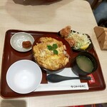 伊藤和四五郎商店 - 名古屋コーチン親子丼