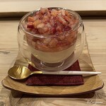 御料理 寺沢 - 苺とブルーチーズのブラマンジェ