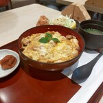 伊藤和四五郎商店 - 名古屋コーチン親子丼