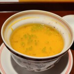 馳走 啐啄一十  - ⑫高森和牛ラムシン出汁掛けの茶碗蒸し
      沼本さんから突然、ラムシンで何か作って下さいと言われジャズのセッションの様に登場
      穏やかな牛肉の旨みが寄り添う肉割烹らしい茶碗蒸し