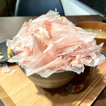 節道 - 鰹節丼　①最初はそのまま