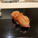 鮨 おとわ - 赤貝　全く臭みはなく、でも磯の美味しさと甘みはあり、今回貝が好きになった！