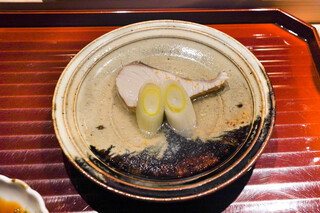 Sushi Zai - 金目鯛、昆布出汁しゃぶしゃぶ