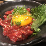 ホルモンやまと - ユッケ