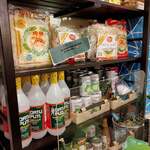 フィリピンレストラン ＡＴＥ - お土産コーナーだよ