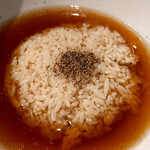 札幌タンメン MEN-EIJI - 煮干し醤油にライスドボ～ンッ！
