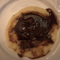 ロッツォシチリア - 牛スネ肉のビール煮込み