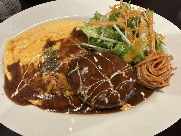 写真 2ページ目 : 【閉店】キッチン ヒロ （Kitchen HIRO） - 武蔵新城