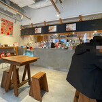 Marunouchi Happ. Stand & Gallery - 店内