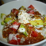 狭山カレー工房 りとるほっと。 - アボカドとトマトのサラダ風カレー