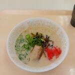 ボンルパ - 本日の麺 豚骨ラーメン(税込)500円 (2023.02.25)
