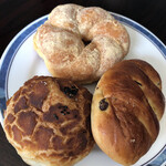 伊三郎製パン - 