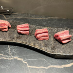 和牛焼肉 伍感 - 特選厚タン塩