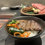 和牛焼肉 伍感 - オリジナル焼肉丼