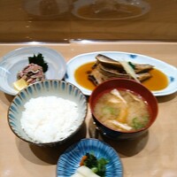 新宿割烹 中嶋 - 【鰯煮魚定食】【鰯刺身ハーフ】