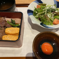 すき焼き十二天 - ランチすき焼き重