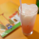 タイ料理とカラオケ クンヤーイ - 