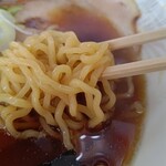 197924734 - 麺は中太です。