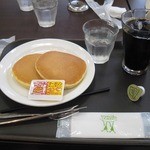 ホリーズカフェ - 料理写真: