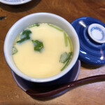 Kou zushi - 茶碗蒸し　鶏肉、蒲鉾、椎茸入　あっつあつ
