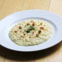 ゴルゴンゾーラチーズと胡桃のリゾット