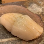 鮨桂太 - ホタテ