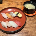 Sushi Kuine - 得々ランチ、660円
