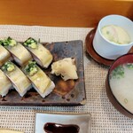 玄海鮨 - お昼だから？貝汁に茶碗蒸しまで付きます