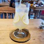 ラトリエ ア マ ファソン - 自家製レモネード①