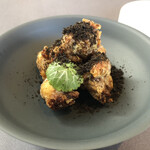 プレゼンテ スギ - 森の地面