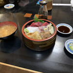 悠久 - 浜丼（1880円）