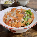 お食事処 だんらん日和 - 本日のランチ(¥1,650) 自家製トマトドレッシングのサラダ