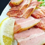 Grilled thick-sliced bacon