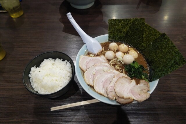 横浜家系ラーメン 魂心家 大津店 （コンシンヤ） - 膳所/ラーメン