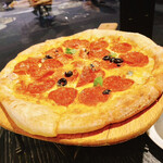 ウルフギャング・パック　PIZZA BAR 大阪 ザ パーク フロント ホテル店 - 