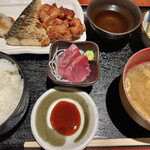 九州の地魚料理 侍 - 侍定食　950円