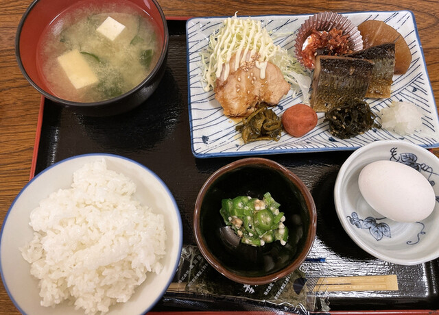 貝の沢温泉 食堂（カイノサワオンセン ショクドウ） - 四ツ小屋（食堂）の写真
