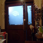 ビアハウス・ザ・ビール党 - 出入り口