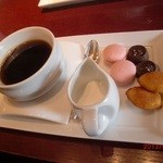 メゾン ポール・ボキューズ - 食後もゆったり楽しみましょう