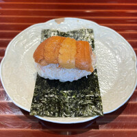 鮨 在 - 毛蟹と馬糞雲丹