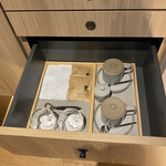 江之浦リトリート 凛門 - 抽斗の中にはコーヒーと4種類のお茶が