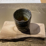 江之浦リトリート 凛門 - まずは、漢方をベースにしたスープから。