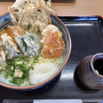 津田屋官兵衛  - 