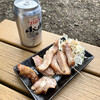 Tsuribori Musashinoen - 缶ビール400円、豚トロ焼き500円