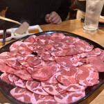 ヤキニク OHANA - 塩牛タン150g200円×4人前