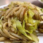 三ちゃん - この直後気づけば皿を持ち上げて食べてました(笑)