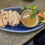 旅人シェフのタイ食堂 KHAO - タイ式よだれ鶏