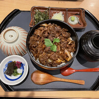 うなぎ･ひつまぶし炭櫓 京都四条河原町店 - 近江牛 肉まぶし